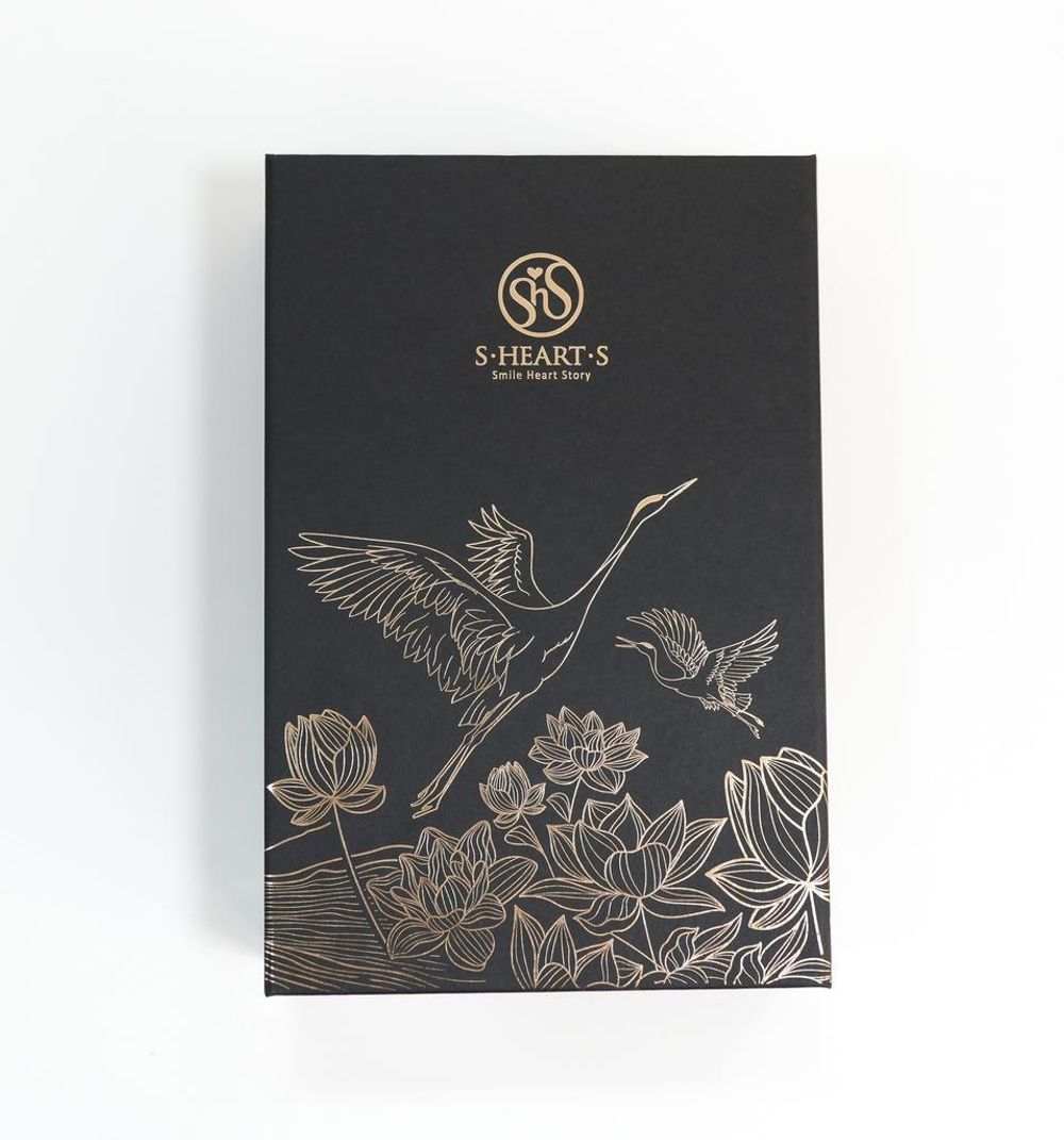 S-HEART-S Подарочный набор с расческой PREMIUM и чехлом (красный)