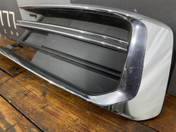 Решетка переднего бампера левая Audi A8 (D5) 17-нв Б/У Оригинал 4N0807679A