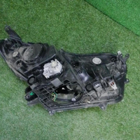 Фара левая Toyota Rav 4 CA40 (2015-2019) LED