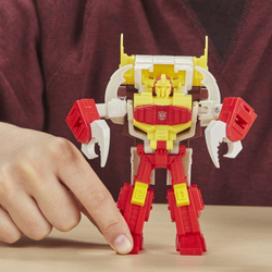 Hasbro Transformers Cyberverse - 1-шаговый автобот Repugnus E7073