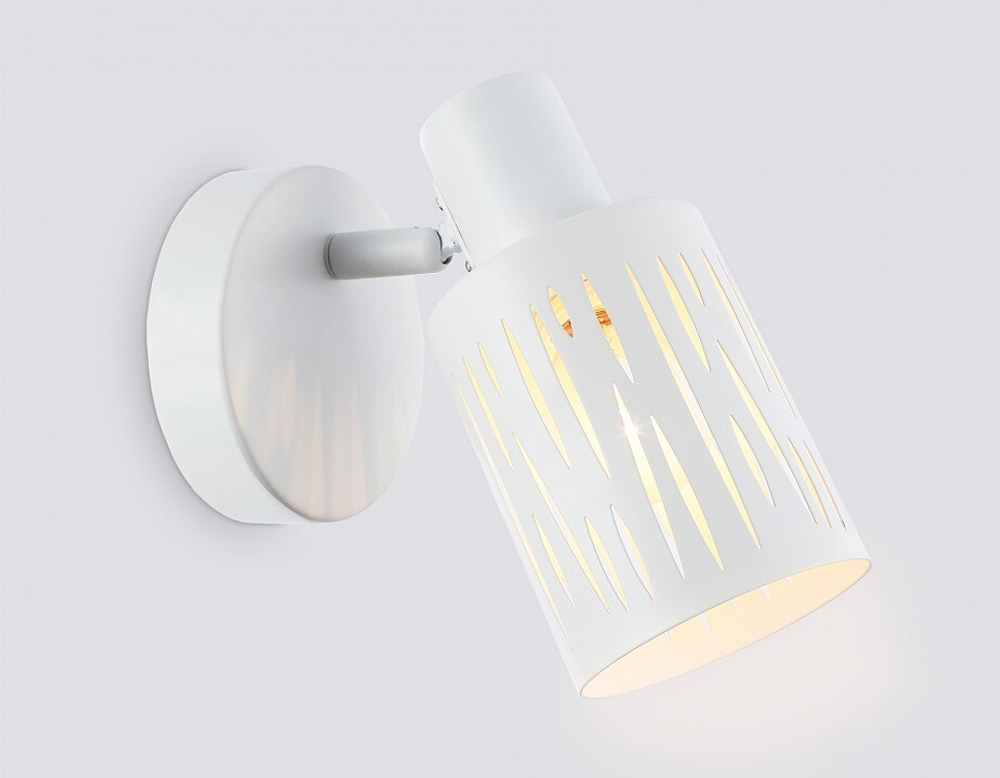 Спот Ambrella Light TR TR8663