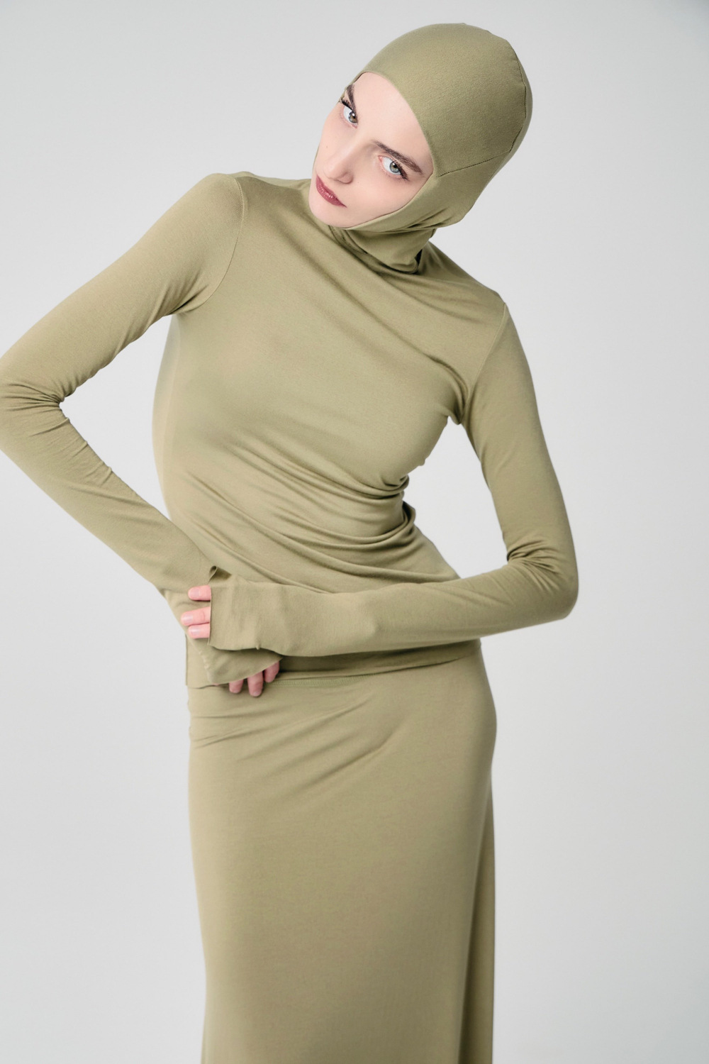 Лонгслив «Силуэт» хаки