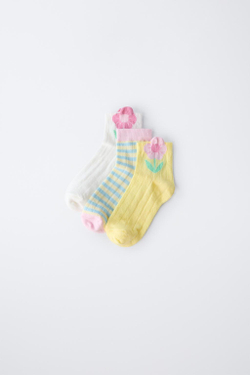 ZARA НАБОР ИЗ 3 ПАР НОСКОВ С ЦВЕТОЧНЫМ ПРИНТОМ, СВЕТЛО-ЖЕЛТЫЙ