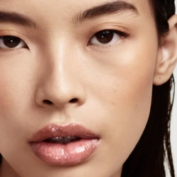 Fenty Beauty Gloss Bomb Heat Universal Lip Luminizer + Plumper Glass Slipper Heat