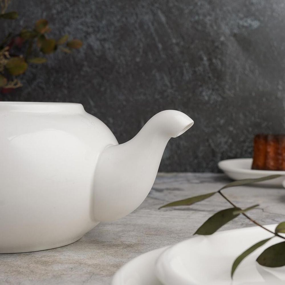 Чайник 670 мл d 14 см h8,5 см белый фарфор NEW P.L. Proff Cuisine [1]