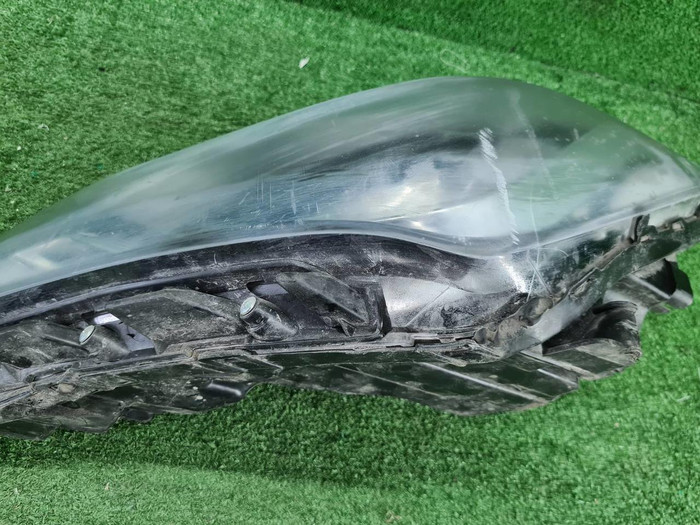 Фара левая Hyundai Solaris 1 (2014-2017) галоген