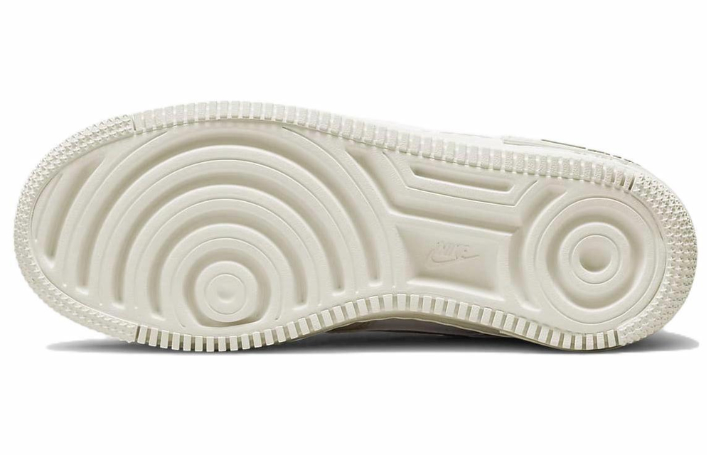 Кроссовки Nike Air Force 1 Low Shadow (Женская размерная сетка)