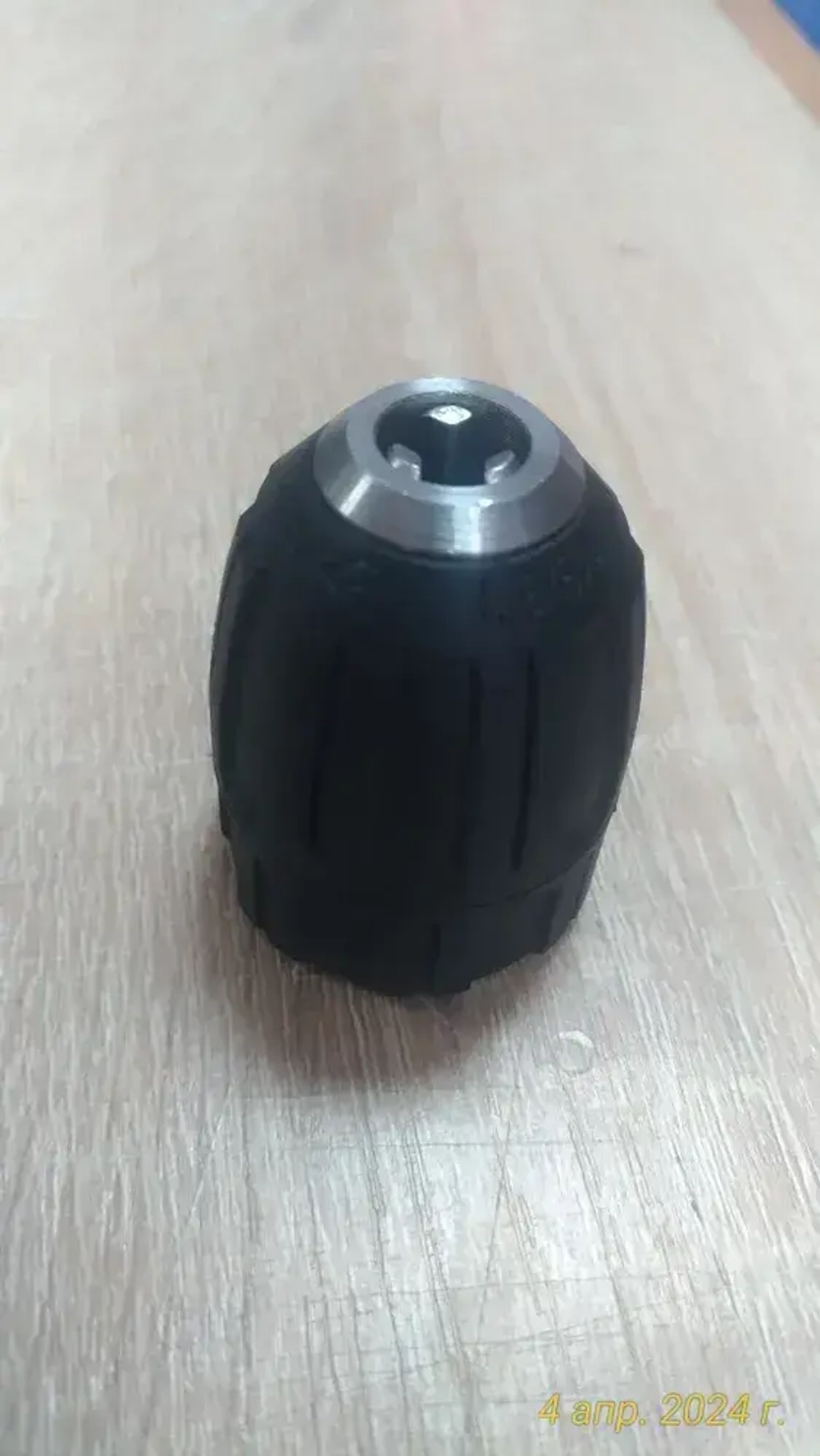 Патрон быстрозажимной, безключевой, пластиковый для дрелей и шуруповертов 0.8-10мм, резьба 3/8