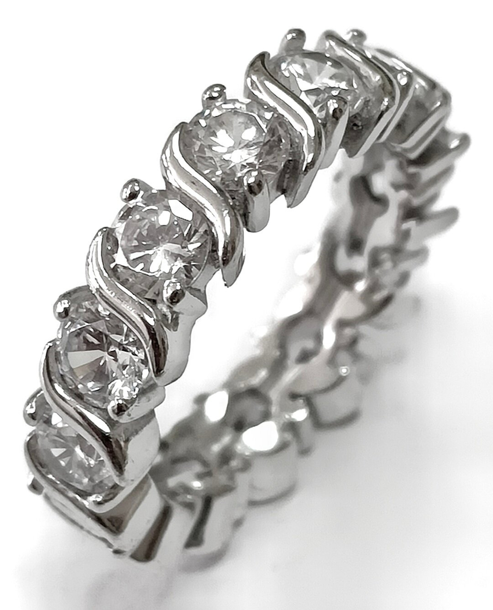 Ювелирное кольцо Эстерелла