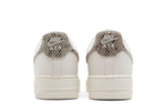 Кроссовки Nike Air Force 1 '07 (Женская размерная сетка)