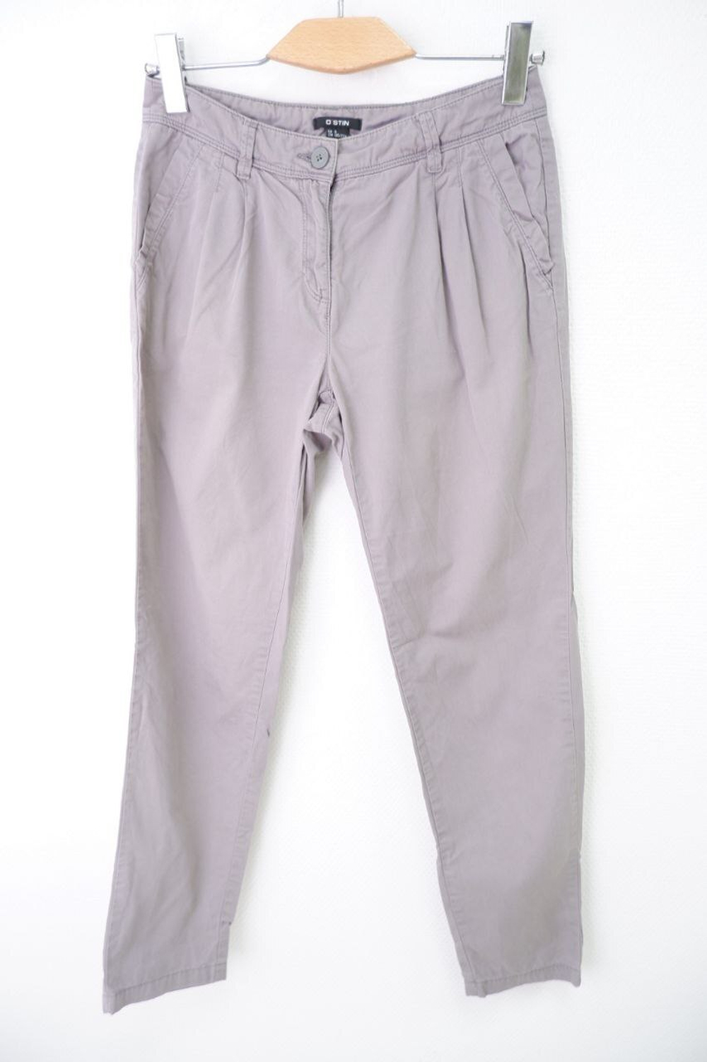 Брюки Ostin светлые 44 размер