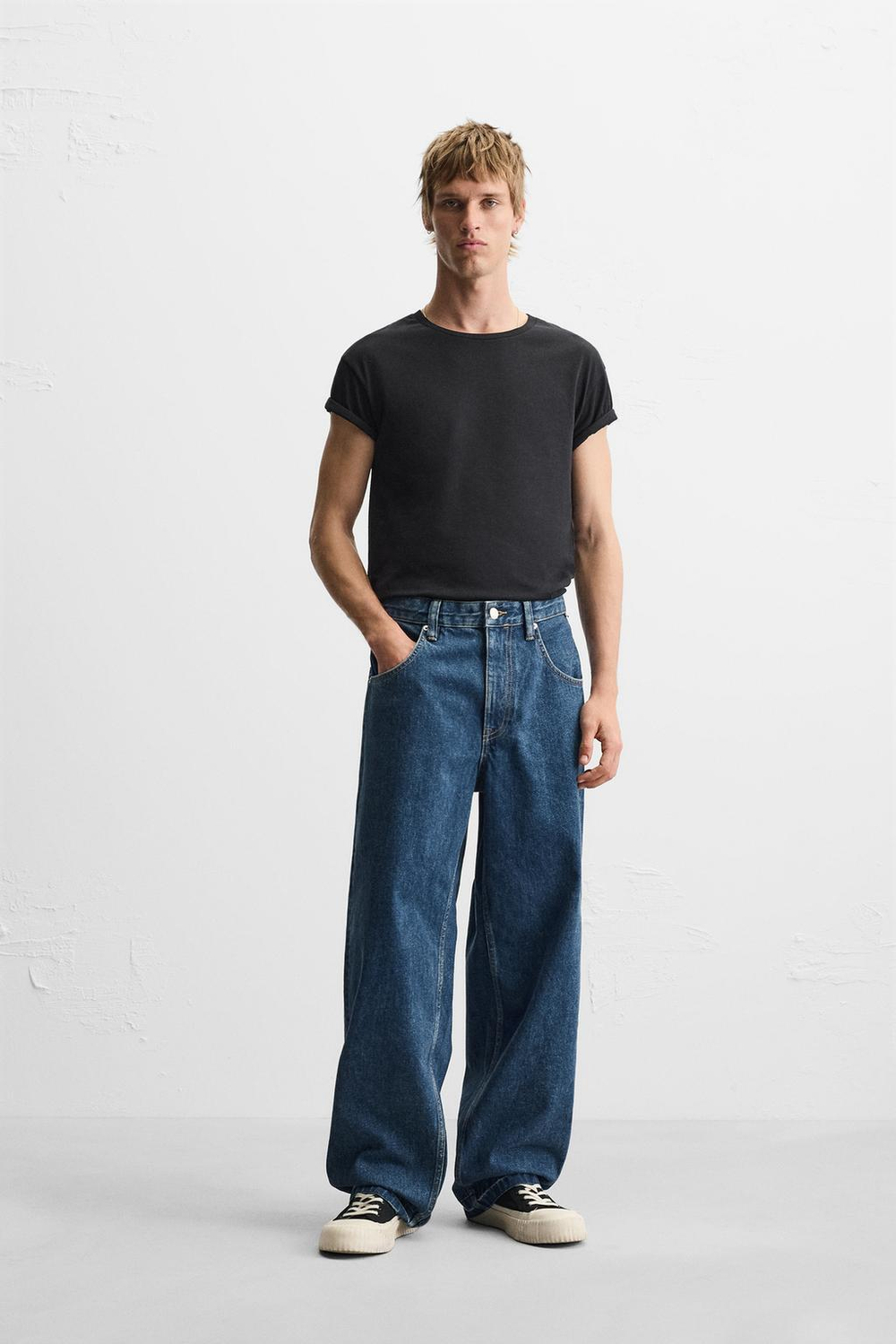 Джинсы baggy на шнурках