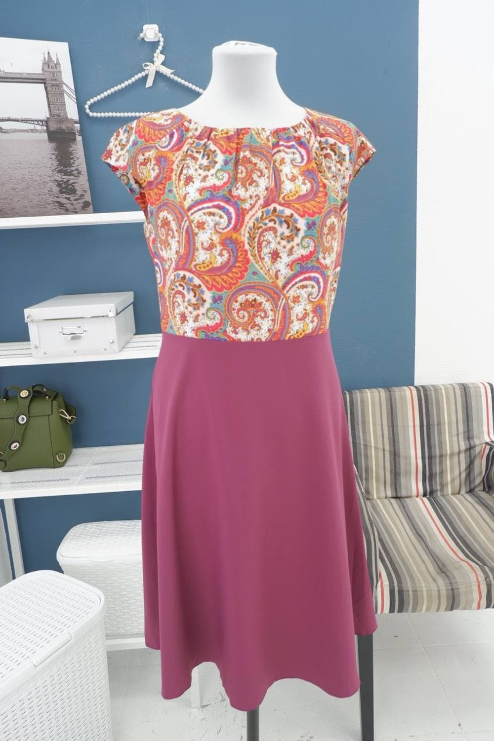 Платье DENIZA комбинированное бордовое 46 размер, новое