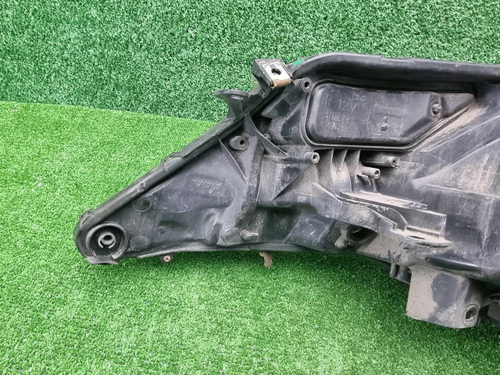 Фара правая Toyota Rav 4 CA40 (2012-2015) ксенон