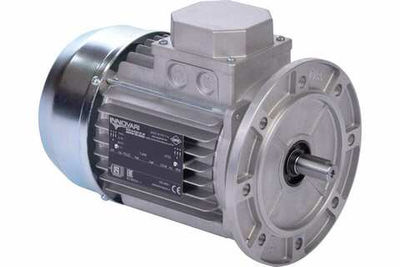 INNOVARI Электродвигатель трёхфазный асинхронный (0.55 кВт 1400 об/мин) 200"19 80M/4 B5 MT80M KW 0,55/4 B5, схема включения "звезда"/"треугольник" (380В/220В), IP55(CIMA/, Италия) MT80M KW 0,55/4 B5 / 033588-5883