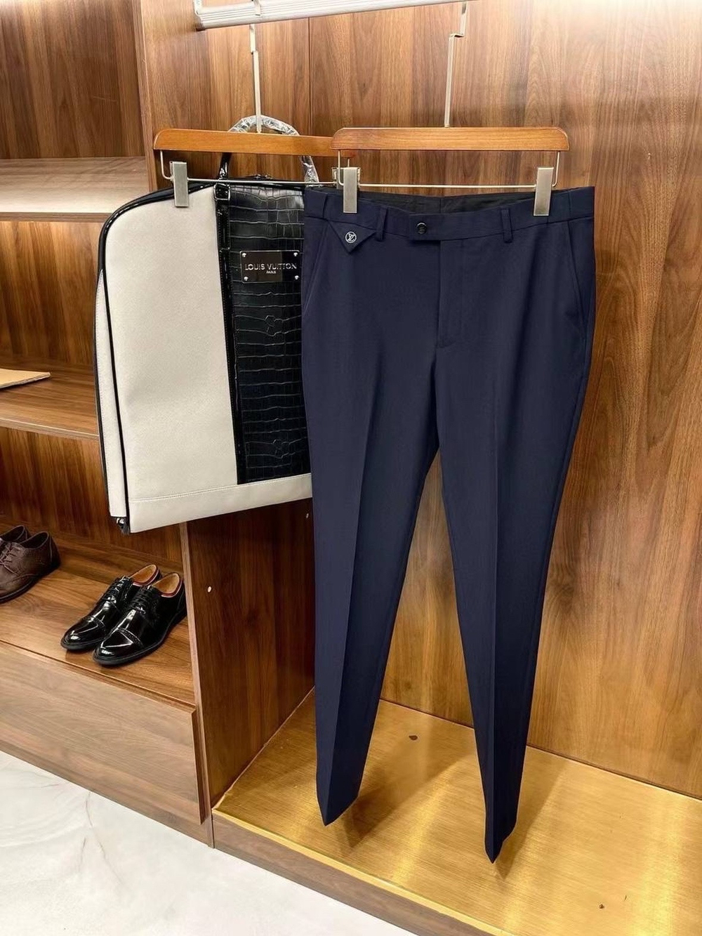 Костюм Louis Vuitton