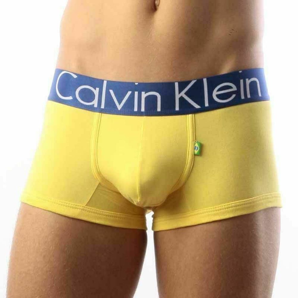 Мужские трусы боксеры желтые Calvin Klein Brazil