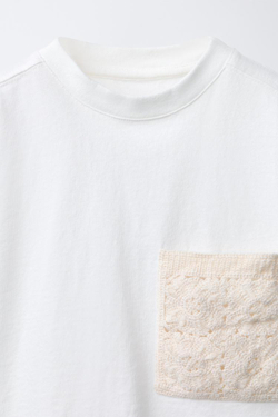 ZARA ФУТБОЛКА С КОНТРАСТНЫМ КАРМАНОМ, ЖЕЛТОВАТО-БЕЛЫЙ