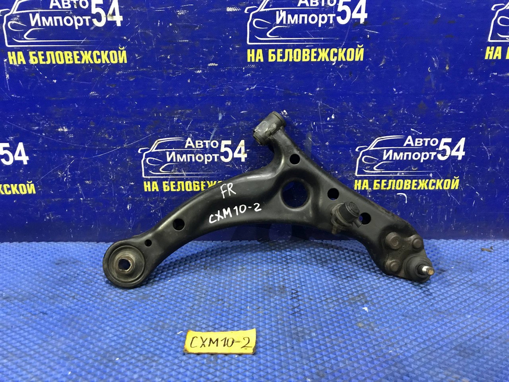 Рычаг передний правый TOYOTA IPSUM 1997