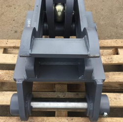 Быстросъем для экскаватора погрузчика Komatsu