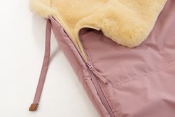 Конверт для новорожденного из медицинской овчины