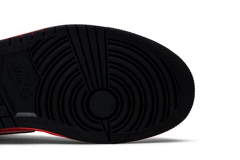 Кроссовки Jordan Air Jordan 1 Retro Premium (Женская размерная сетка)