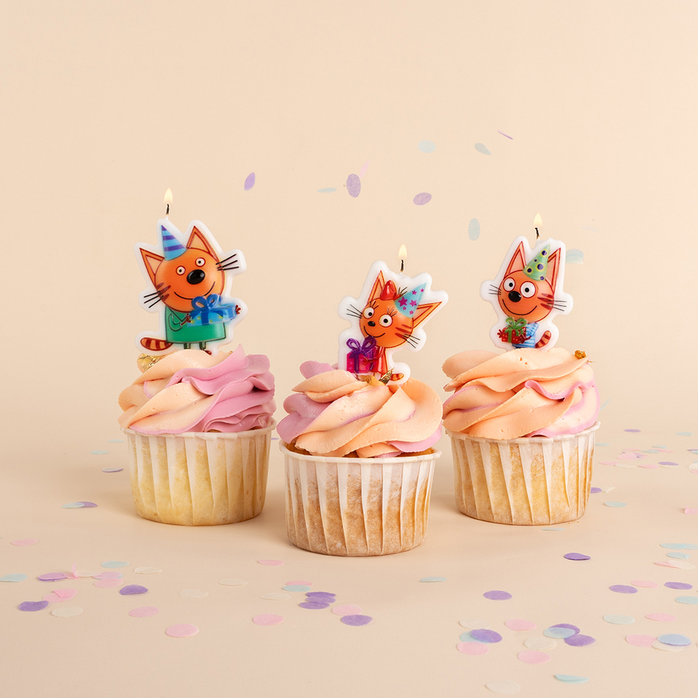 Свечи для торта «Три кота. Праздничные подарки» с держателем, 9,5 см, 3 шт