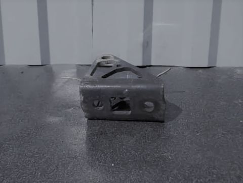 Консоль амортизатора кабины МАН ТГА 85417010024 б.у.