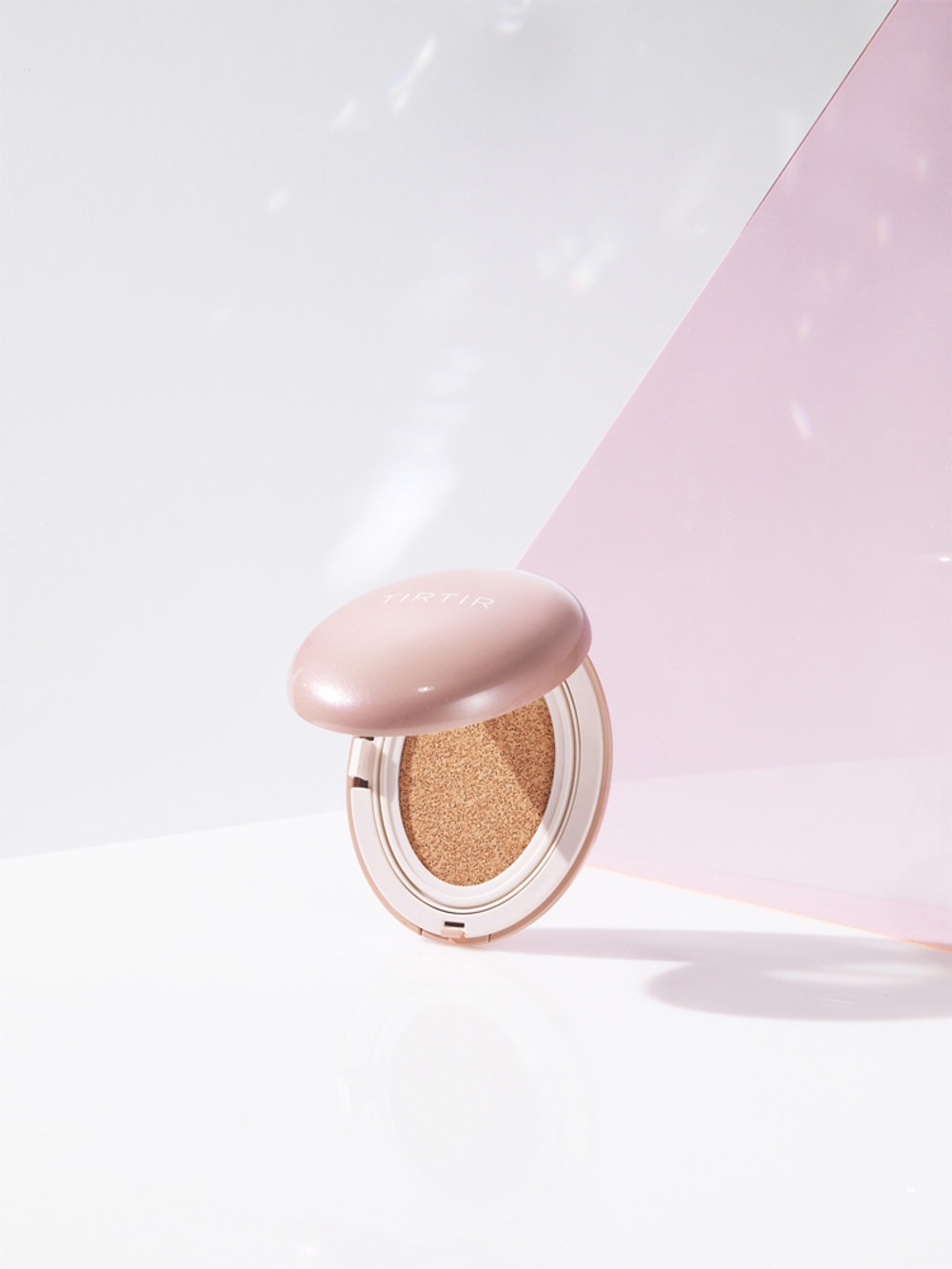 TIRTIR Mask Fit Aura Cushion Mini - Матирующий макияж в губке оттенок 24W Soft Beige, 4 g