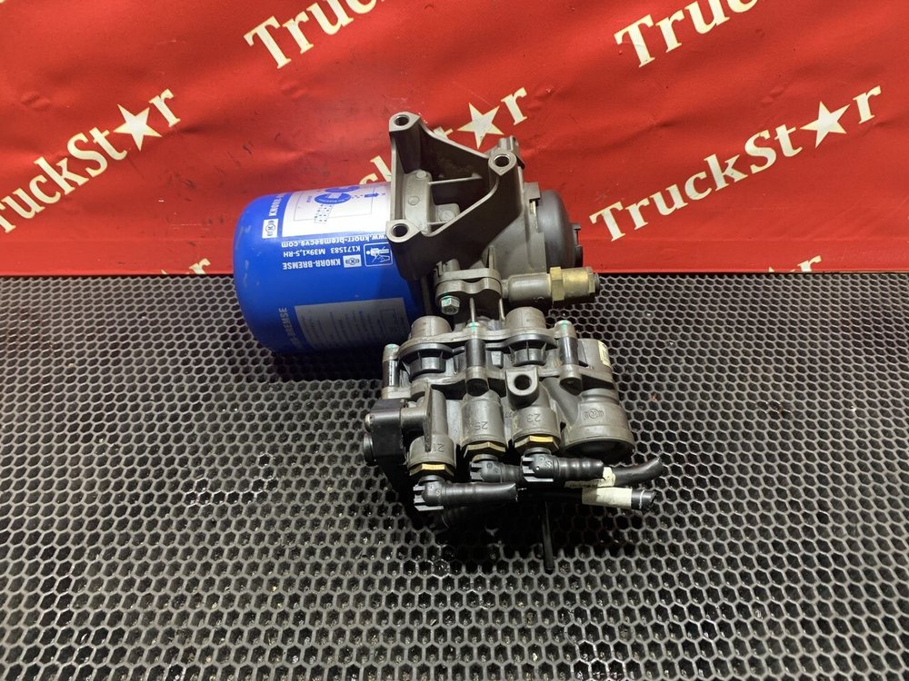 Осушитель воздуха в сборе 2023г