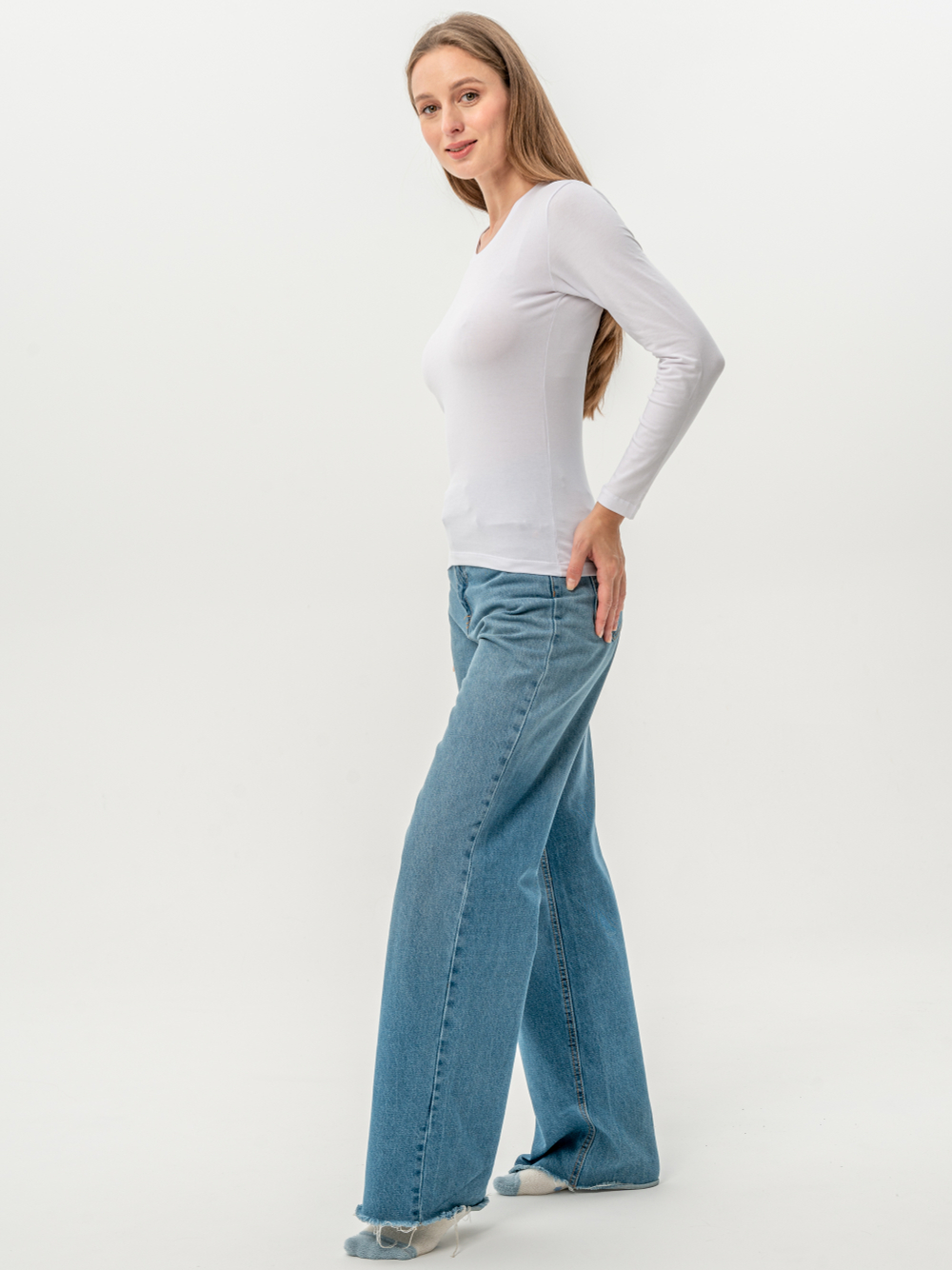 Лонгслив женский белый