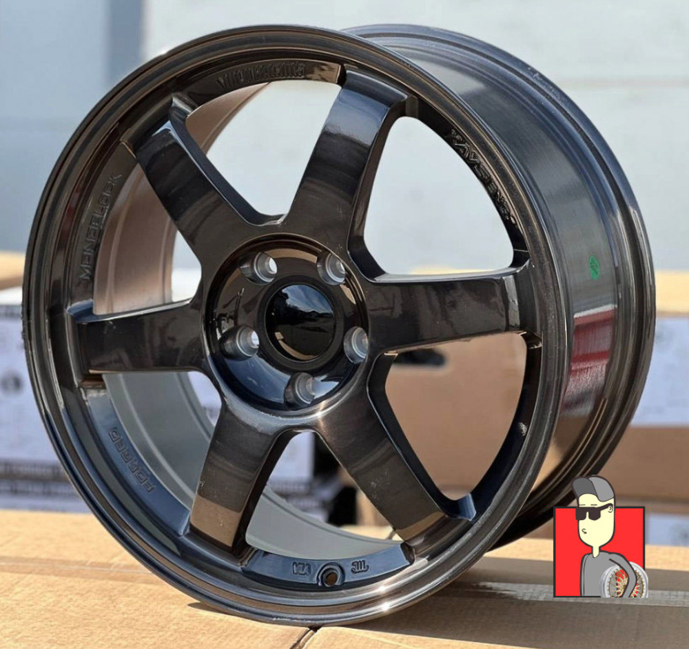 Комплект дисков Rays TE37 8244 18x8.5 et42 5x114.3