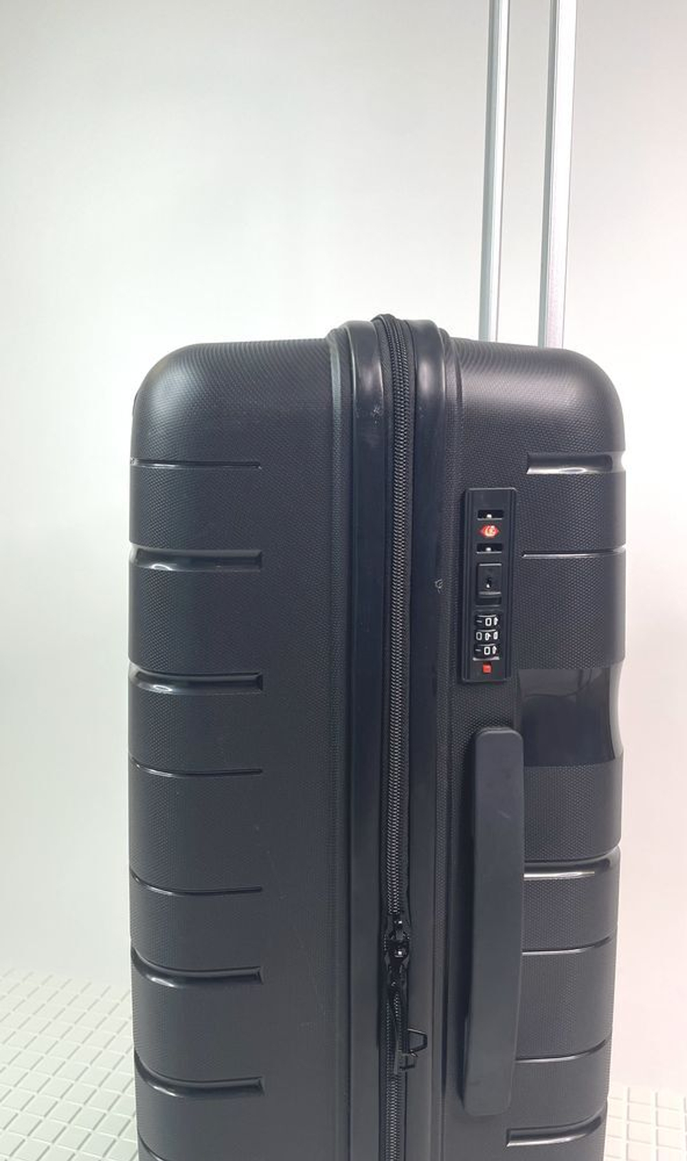 Средний чемодан Bon-Voyage PP One, Черный, M