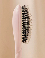La Bonne Brosse Массажная расческа для волос N 03 Essential Sensitive Scalp Brush - Creamy White