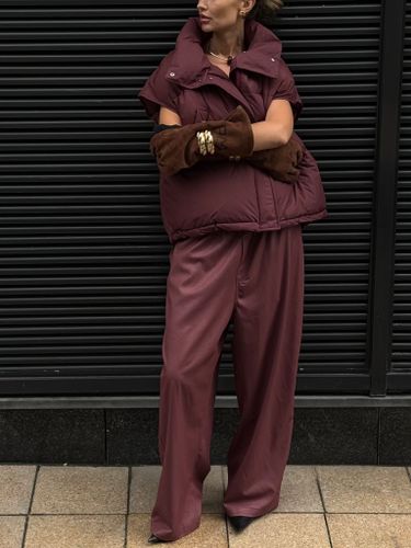 Широкие бордовые брюки с напылением