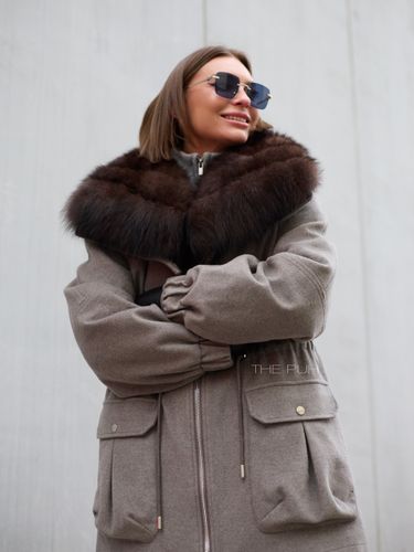 Cерая парка-трансформер из шерсти и кашемира с меховым воротником