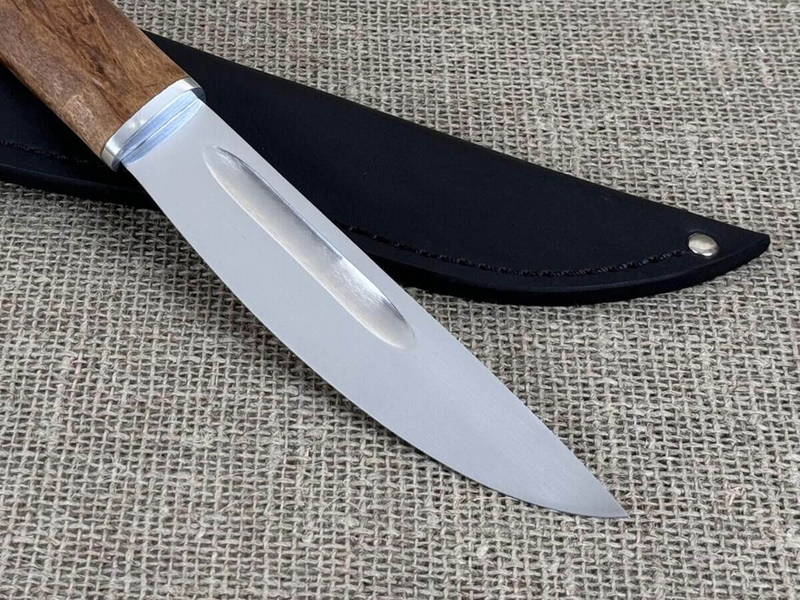 Шкуросъемный нож "Якут", сталь 95Х18, рукоять карельская берёза