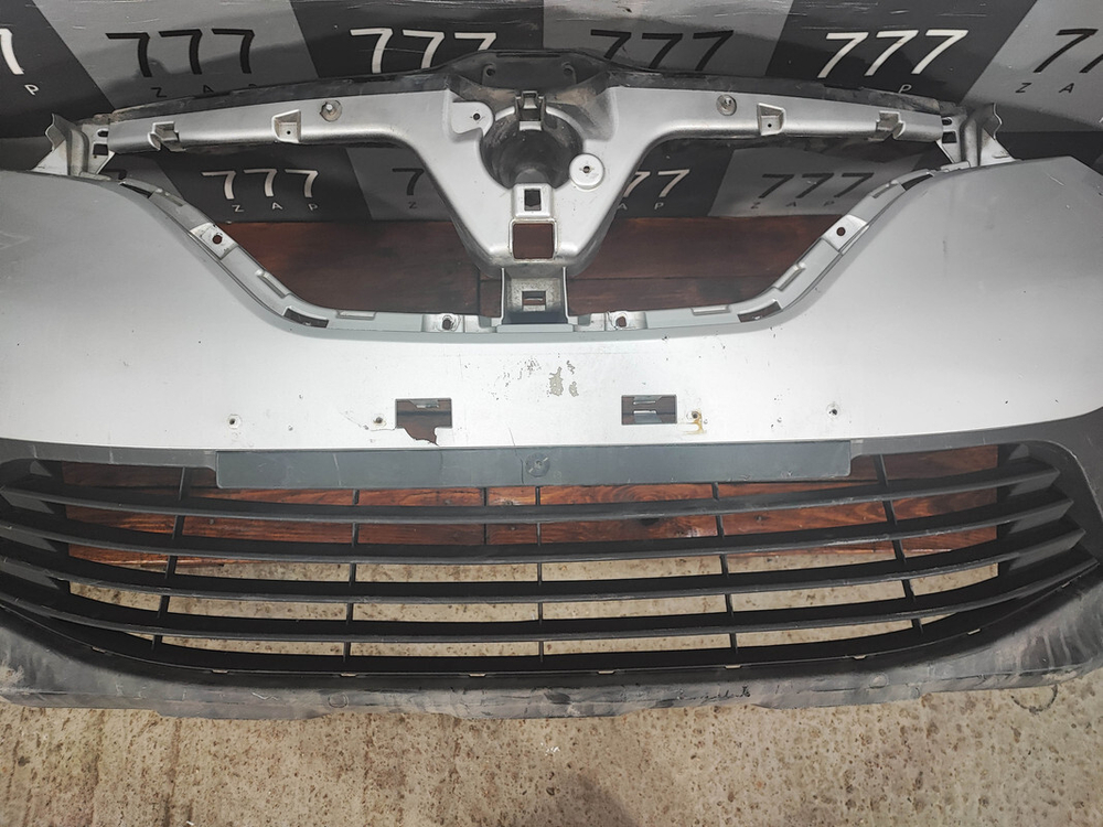 Бампер передний Renault Kaptur 16-20 Б/У Оригинал 620222535R