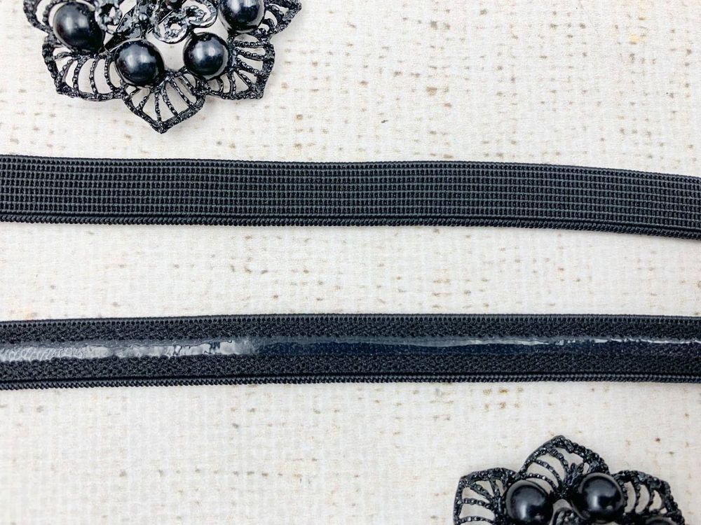 Резинка бельевая с силиконом, ш. 1 см, чёрный