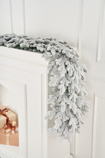 Гирлянда рождественская Византийская заснеженная