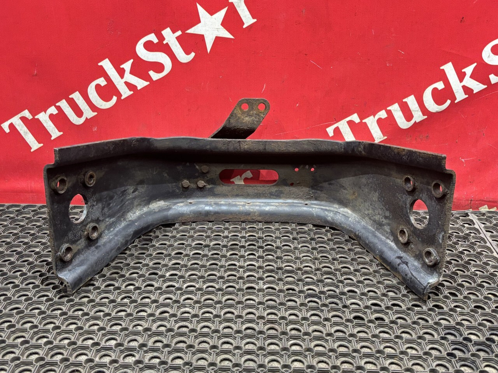 Траверса рамы поперечная