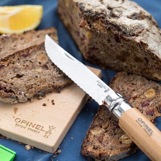 Складной нож Opinel №12, нержавеющая сталь, рукоять из бука, серрейторная заточка, 002441 c клинком из стали Sandvik™ 12С27