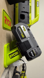 Держатель для аккумуляторов Ryobi One+ комплект 2 шт