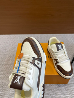 Louis Vuitton Trainer Sneaker