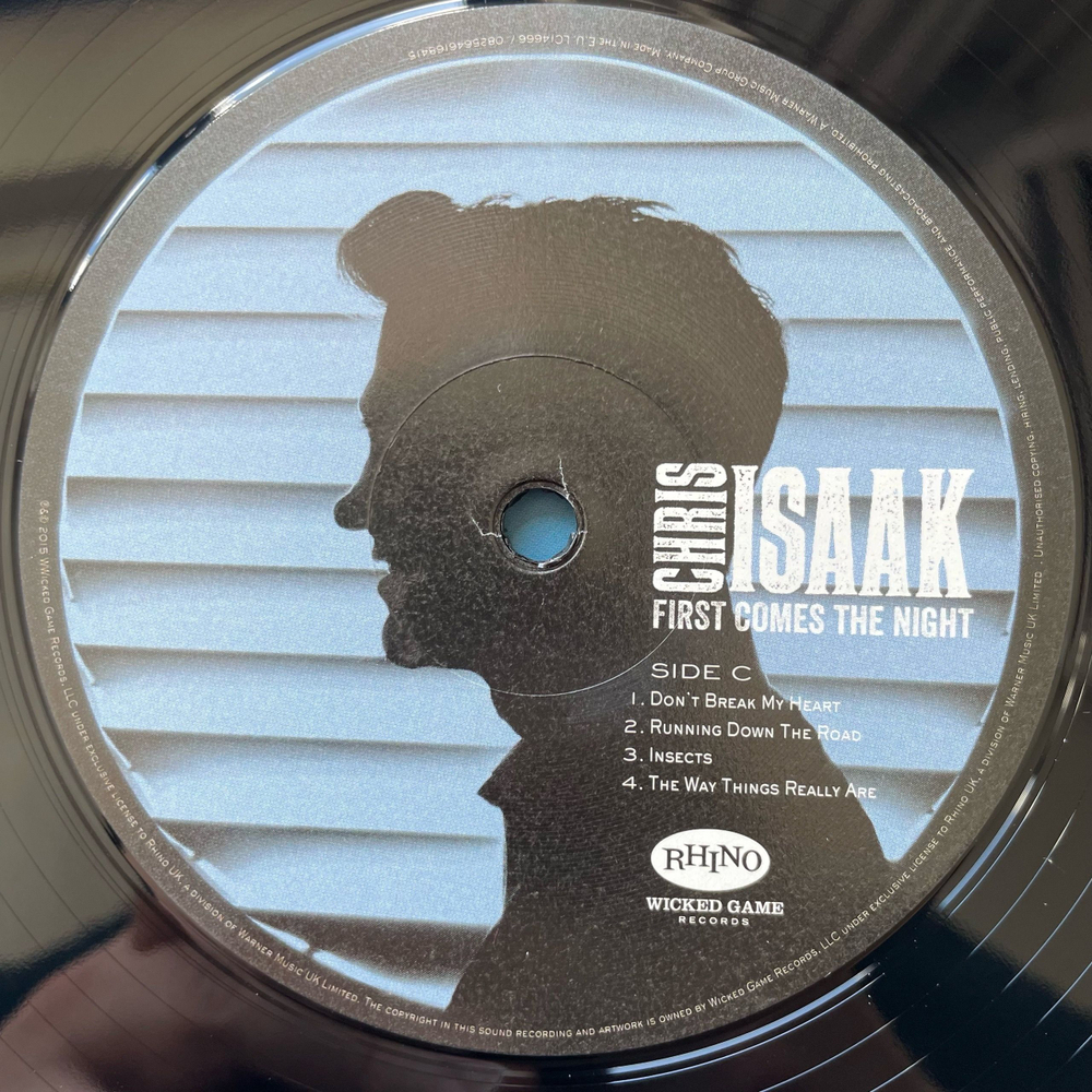 Винтажная виниловая пластинка LP Chris Isaak First Comes the Night (Европейский Союз 2015)