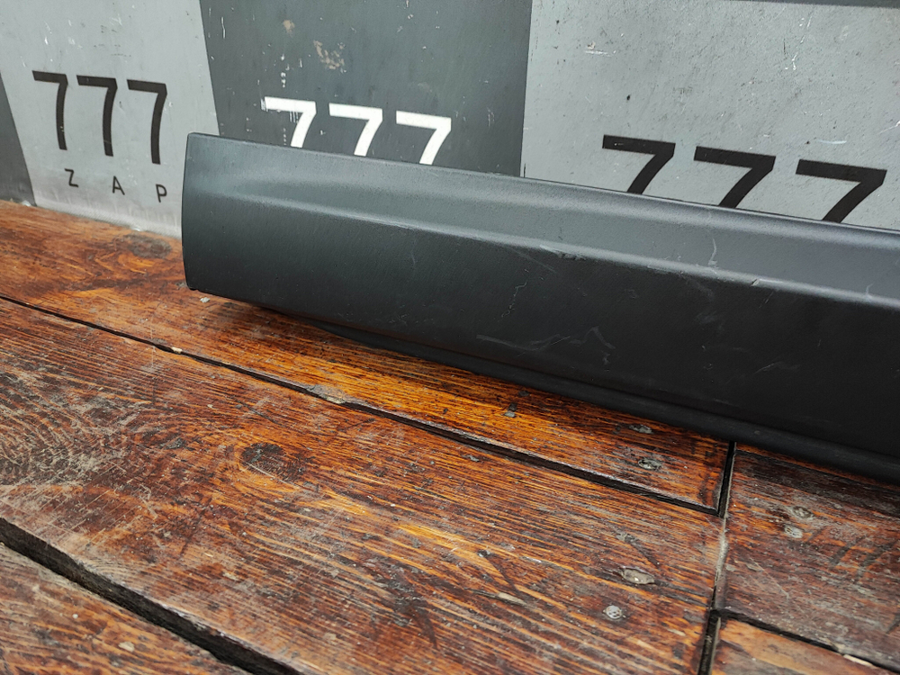 Накладка двери задней правой Lexus RX 4 15-22 Б/У Оригинал 7507548140