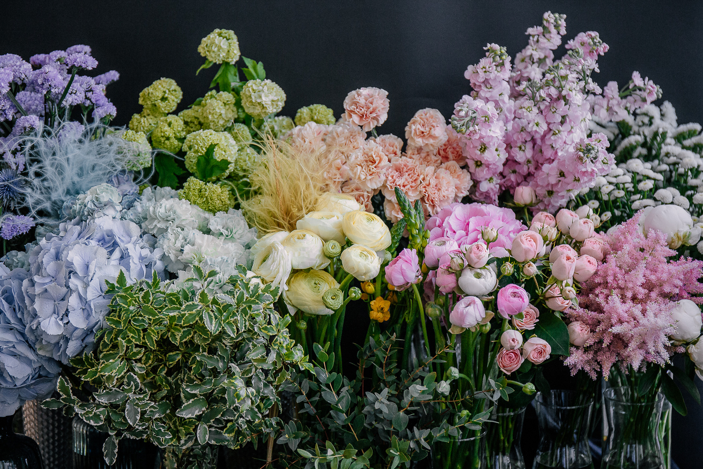 СТИЛЬНЫЕ НЕОБЫЧНЫЕ БУКЕТЫ с доставкой от 2 часов