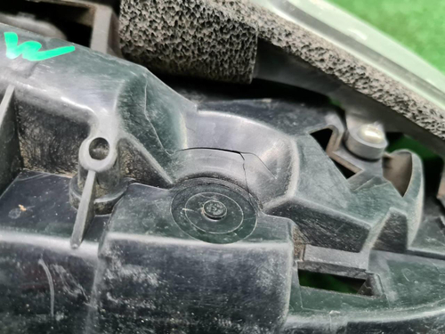 Зеркало правое Toyota RAV4 3 CA30 (10-16) 9 конт.