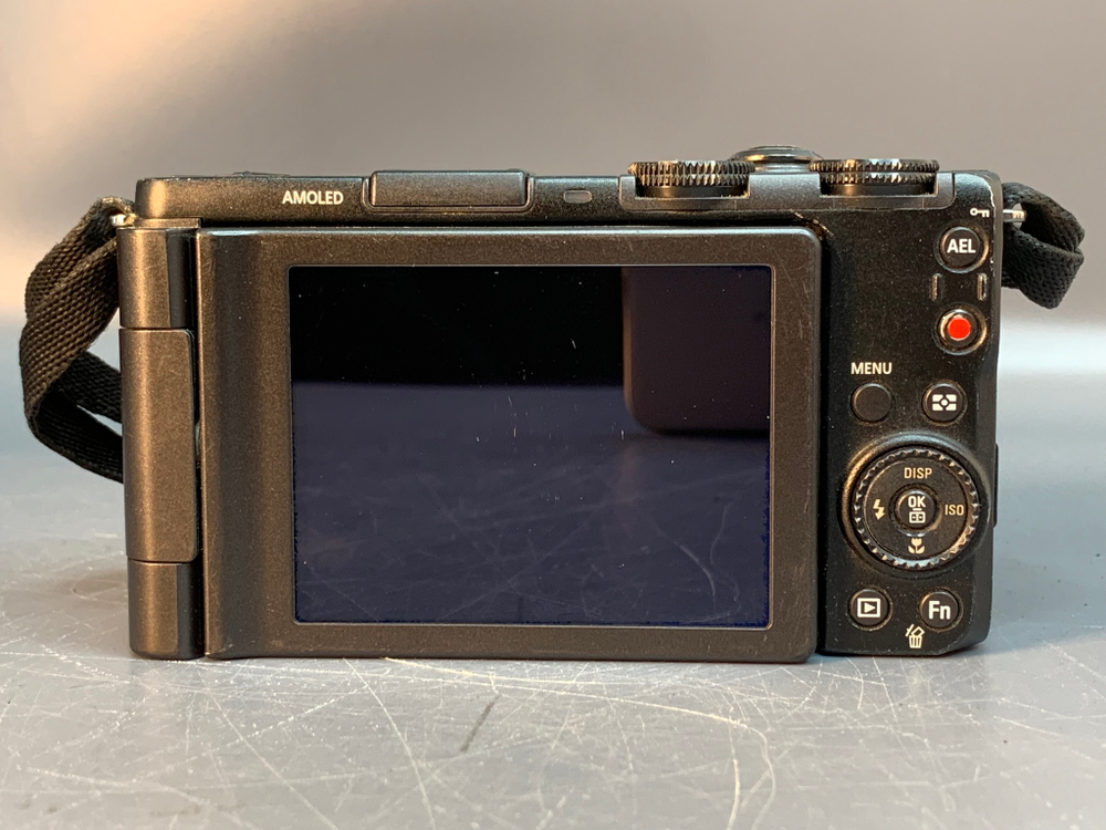 Samsung EX1