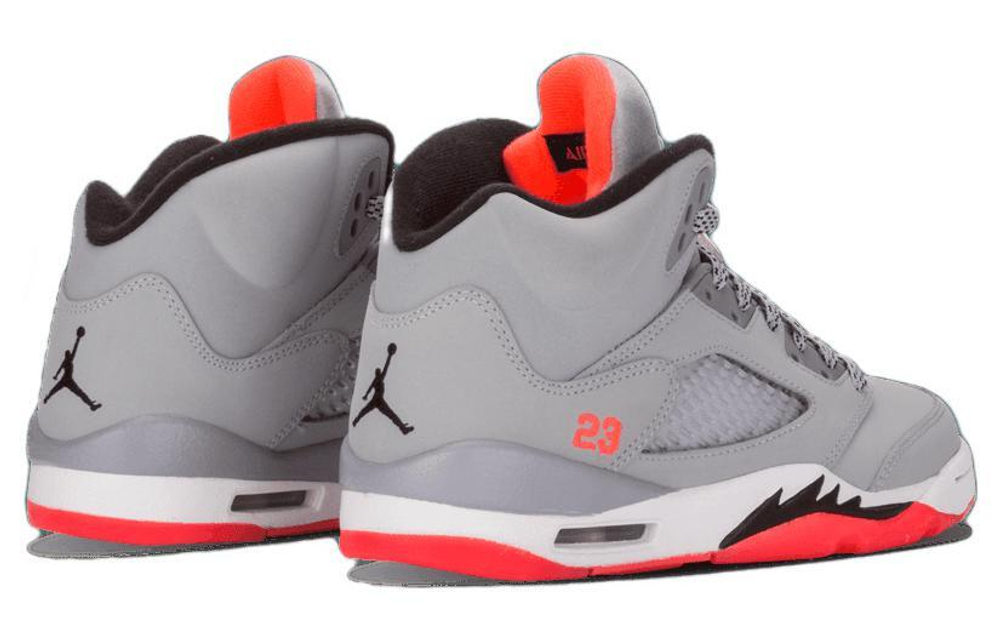 Кроссовки Jordan Air Jordan 5 Retro Hot Lava (Женская размерная сетка)